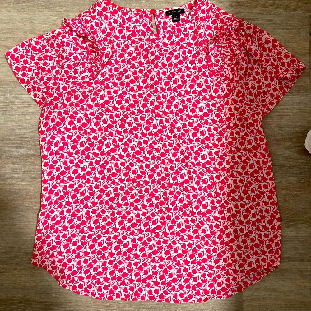 Ann Taylor Top - S